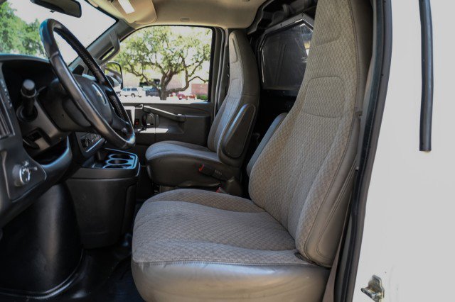 Used 2020 Chevrolet Express 2500 w/ Driver Convenience Package image 24