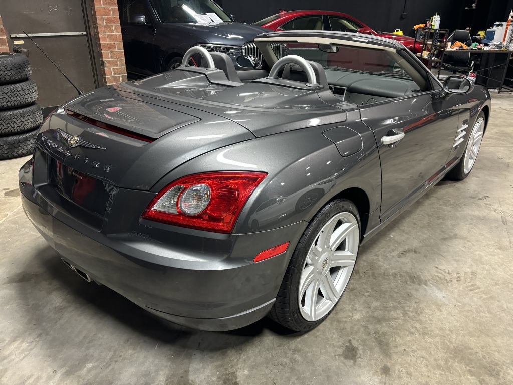 Used 2005 Chrysler Crossfire Limited RWD image 11