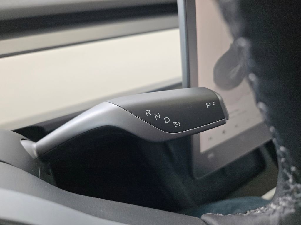 Used 2022 Tesla Model 3 Long Range image 32