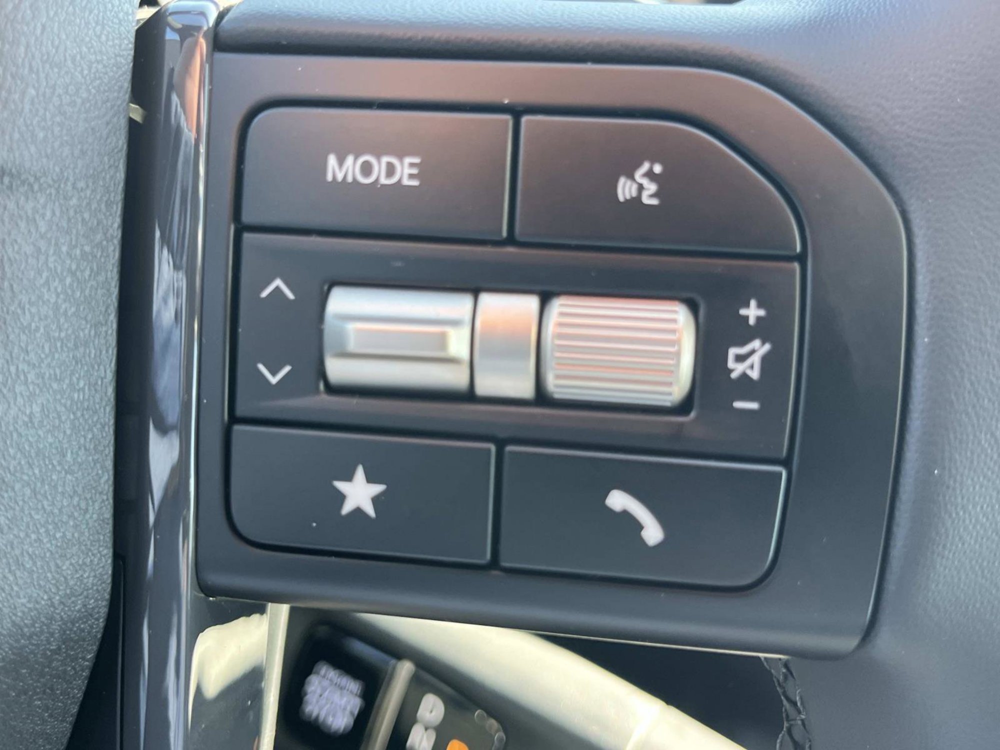 New 2027 Kia Telluride S image 29