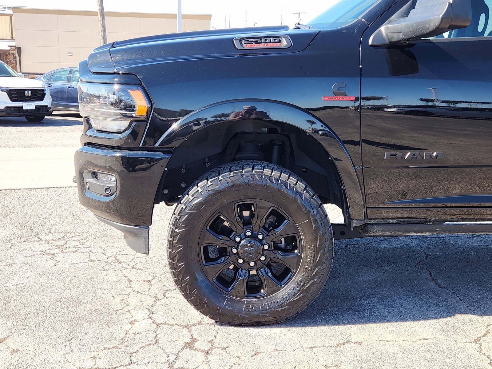 Used 2022 RAM 2500 Limited w/ Night Edition image 9