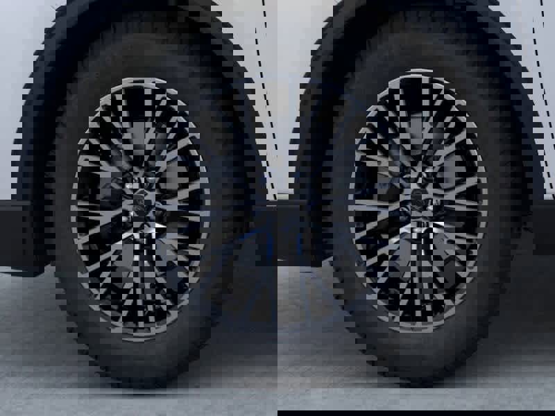 New 2026 Ford Escape SE image 19