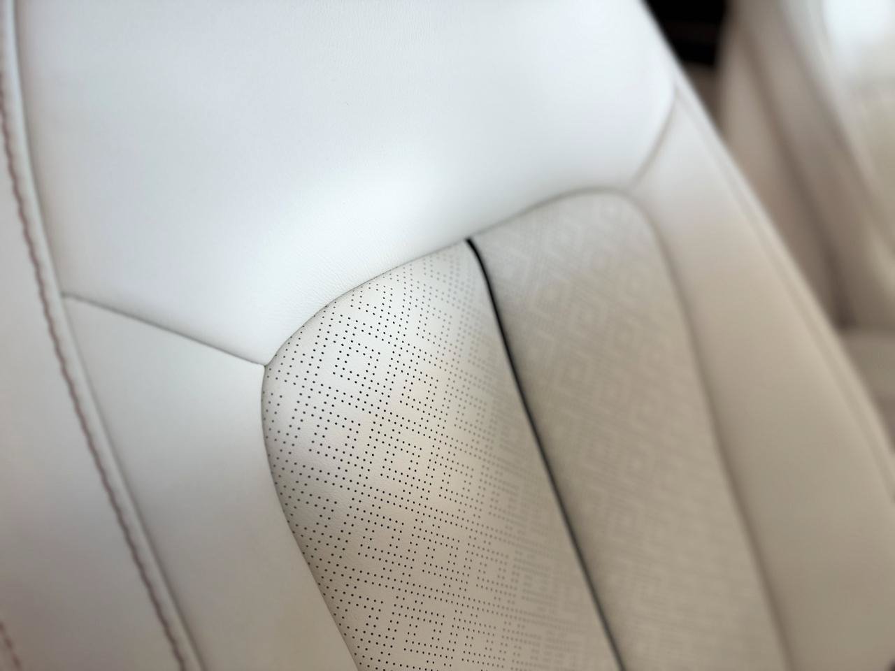 Used 2018 Lincoln MKC Black Label AWD/4WD image 30