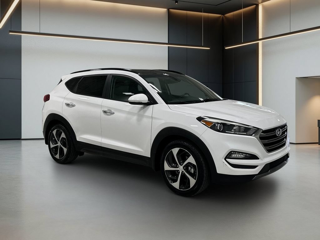 Used 2016 Hyundai Tucson Limited w/ Option Group 03 FWD image 8