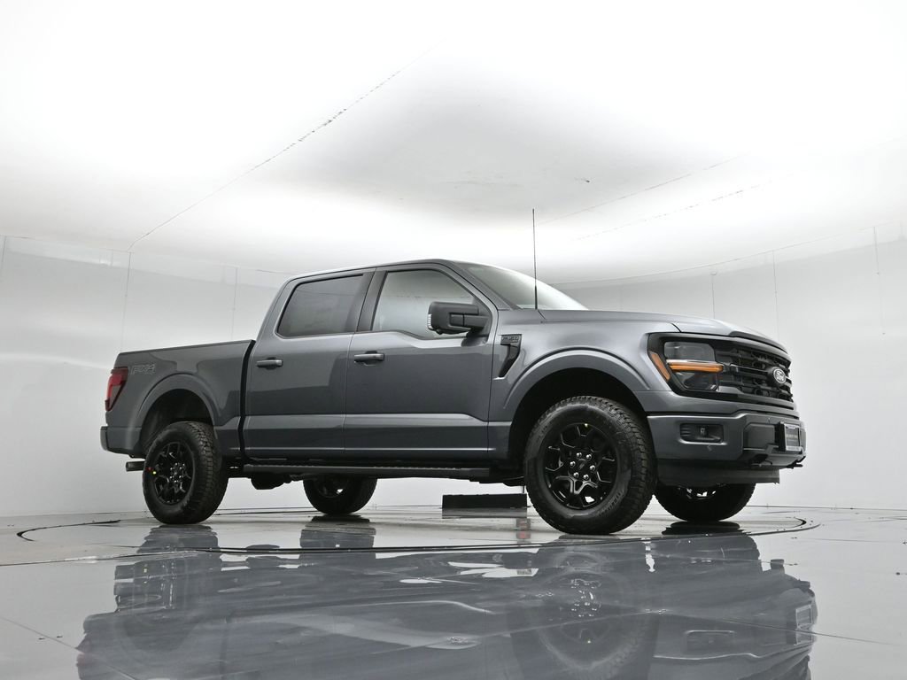 New 2026 Ford F150 XLT w/ Equipment Group 302A MID AWD/4WD image 3