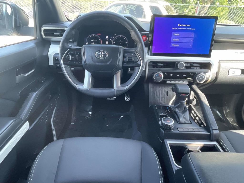 Used 2024 Toyota Tacoma TRD Sport AWD/4WD image 18