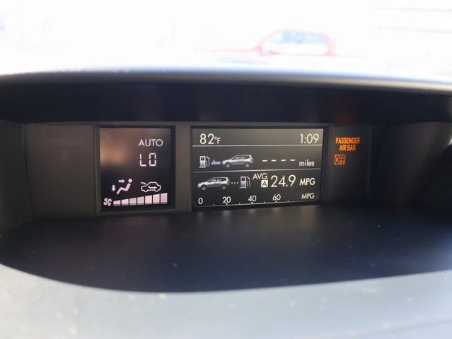 Used 2017 Subaru Forester 2.5i Premium AWD/4WD image 27