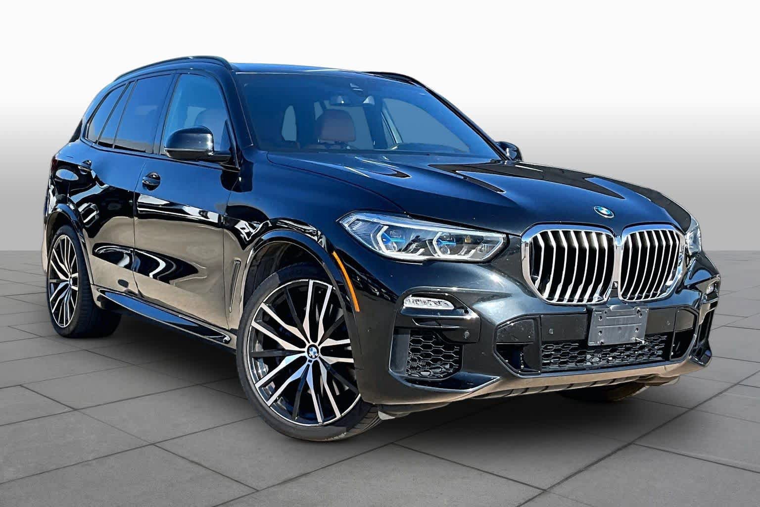 Used 2019 BMW X5 xDrive40i w/ M Sport Package AWD/4WD image 2