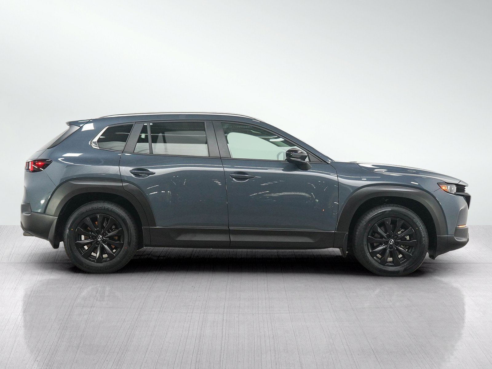 Used 2024 MAZDA CX-50 AWD 2.5 S w/ Premium Package image 6