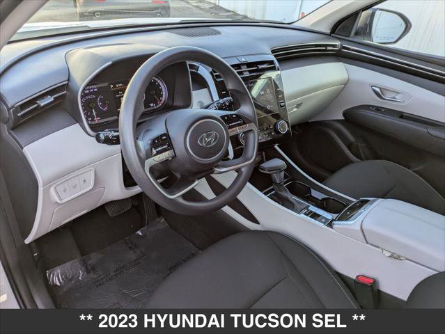 Used 2023 Hyundai Tucson SEL w/ Cargo Package image 11