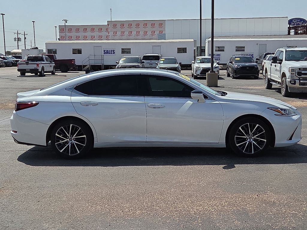 Used 2025 Lexus ES 350 w/ Premium Package FWD image 6