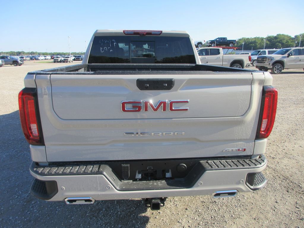 New 2026 GMC Sierra 1500 AT4 w/ AT4 Premium Package AWD/4WD image 5