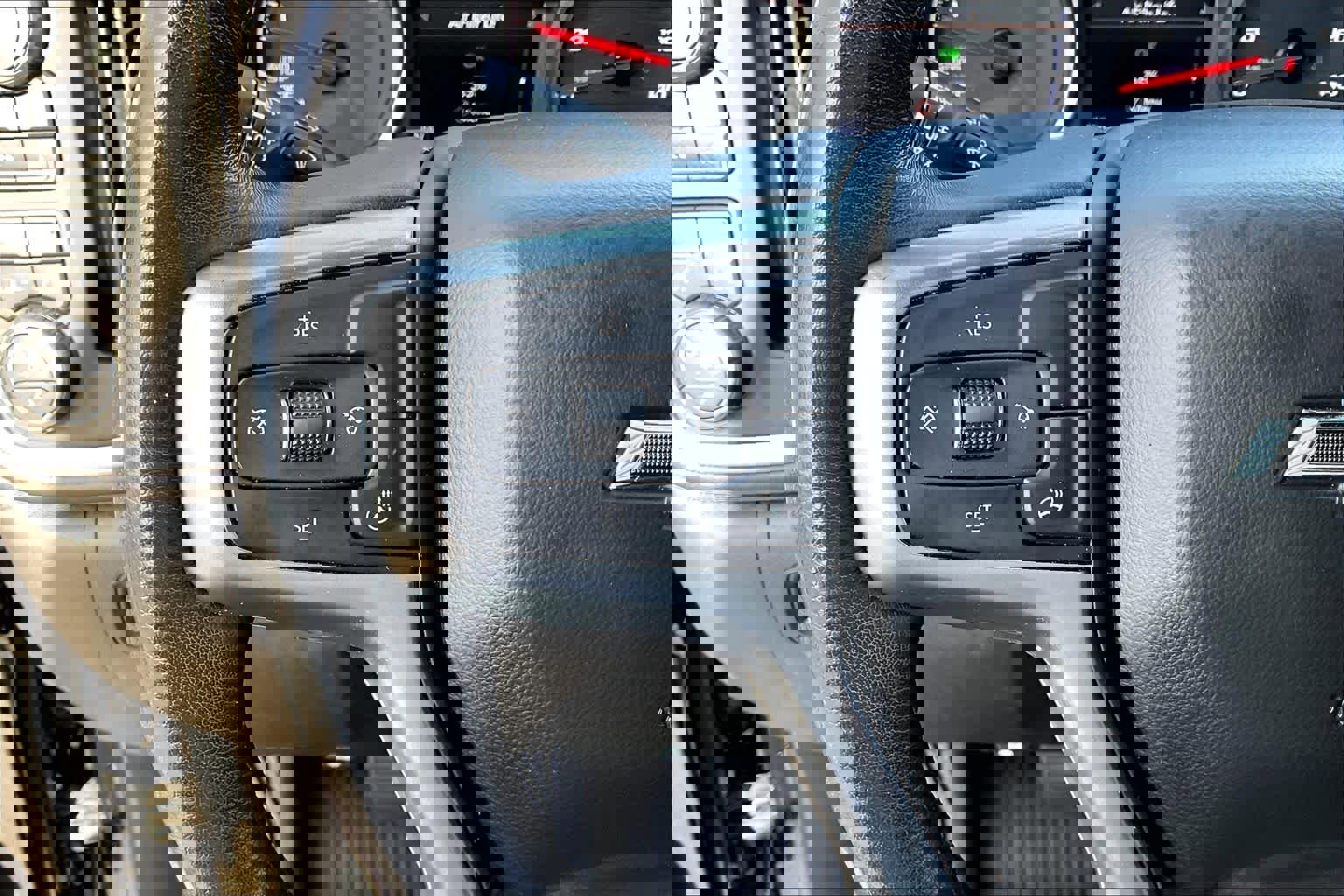 Used 2021 Chevrolet Silverado 1500 LT Trail Boss w/ Convenience Package II image 23