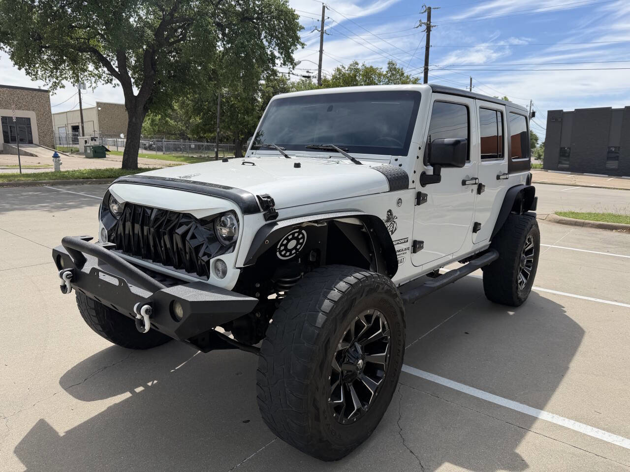 Used 2016 Jeep Wrangler Unlimited Sport w/ Connectivity Group image 1