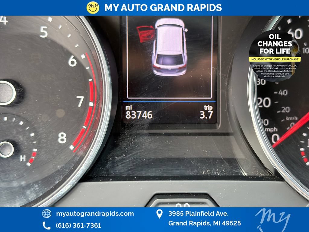 Used 2020 Volkswagen Tiguan SE R-Line w/ 3rd Row Seat Package AWD/4WD image 17
