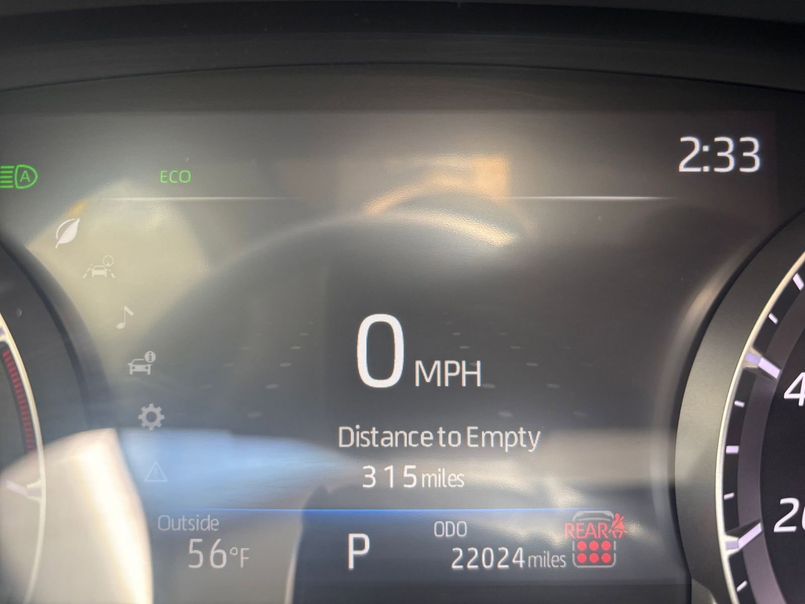 Used 2025 Toyota Highlander LE FWD image 44