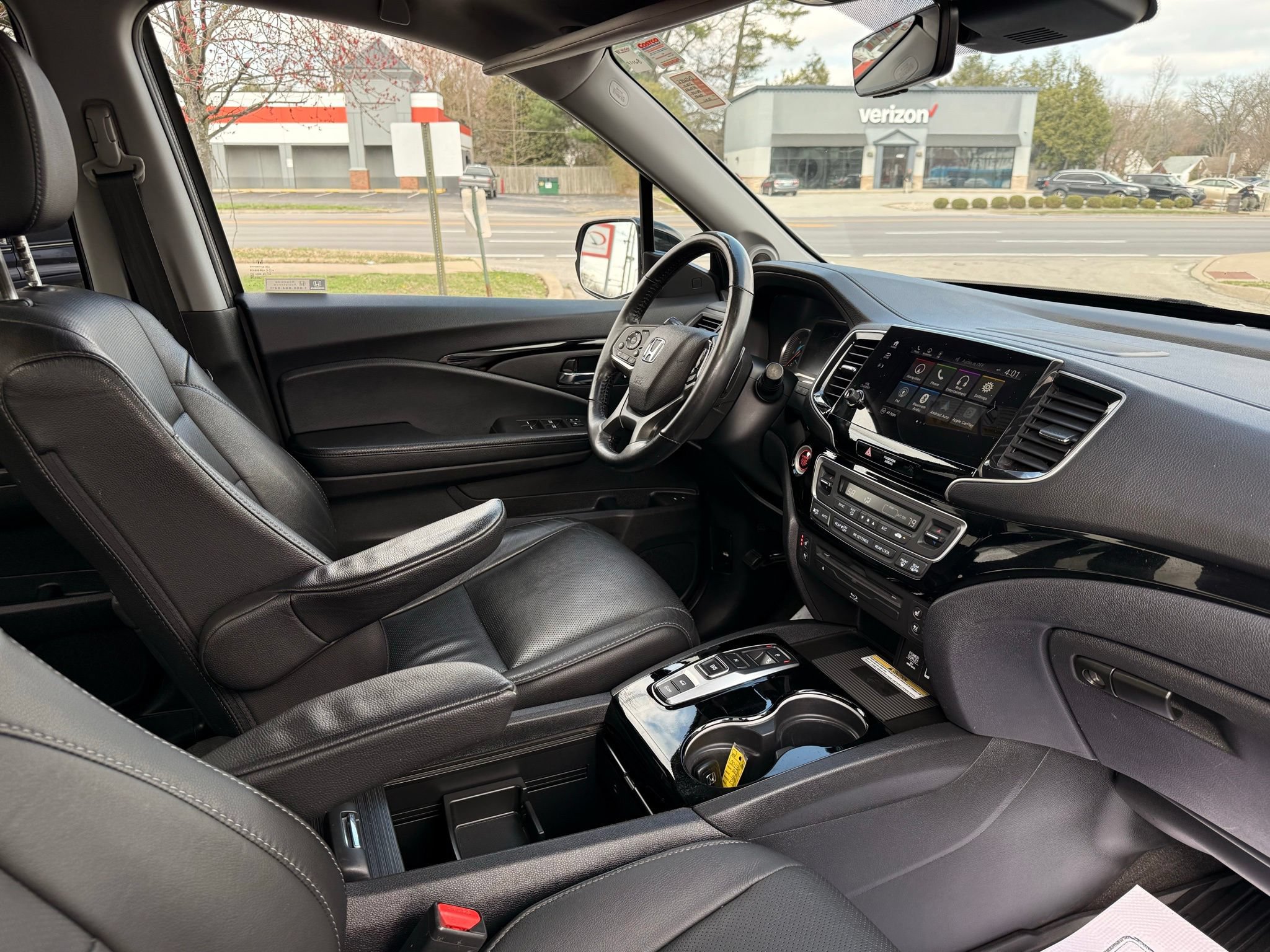Used 2020 Honda Pilot Elite image 14