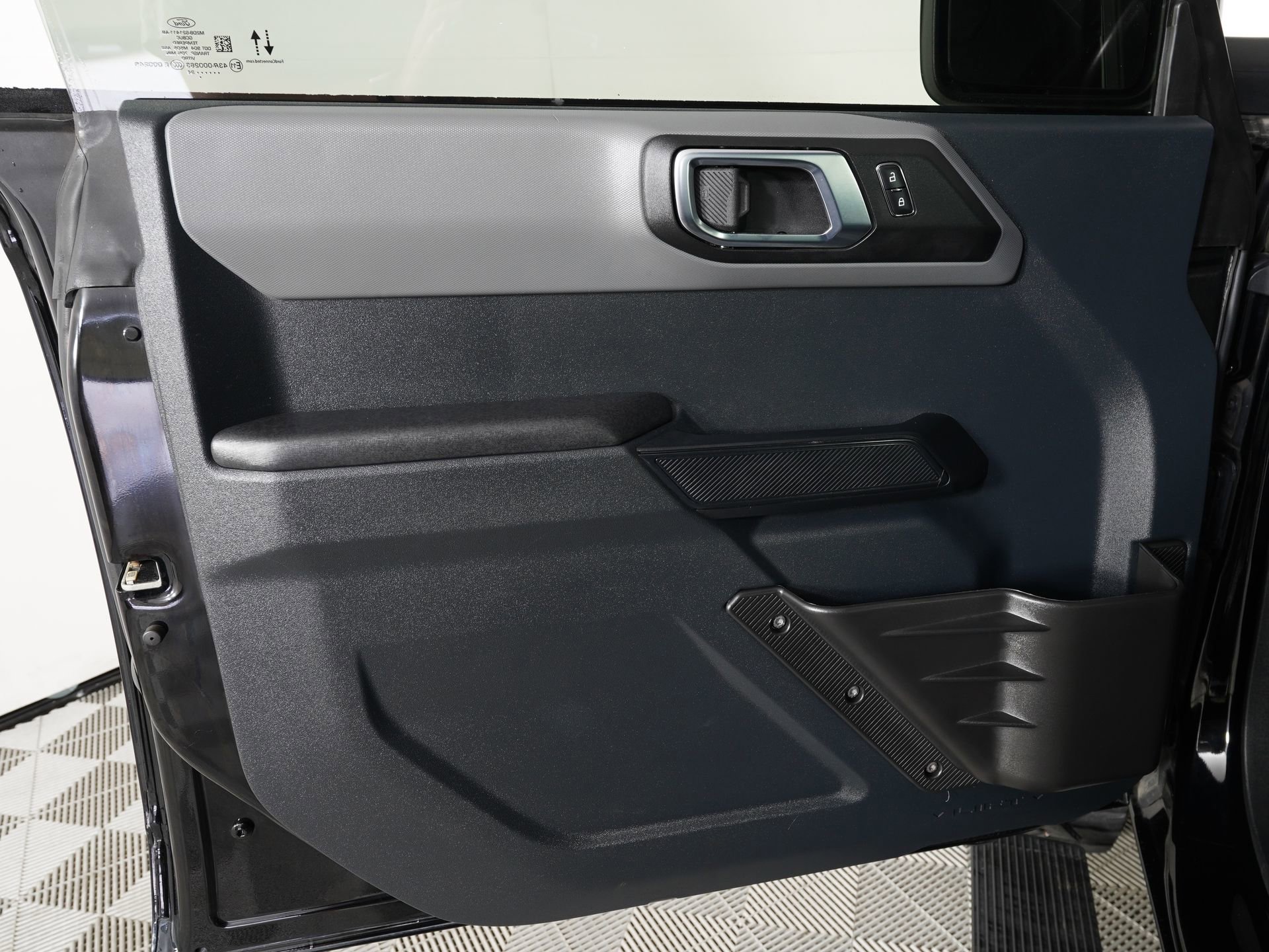 Used 2024 Ford Bronco Big Bend AWD/4WD image 13