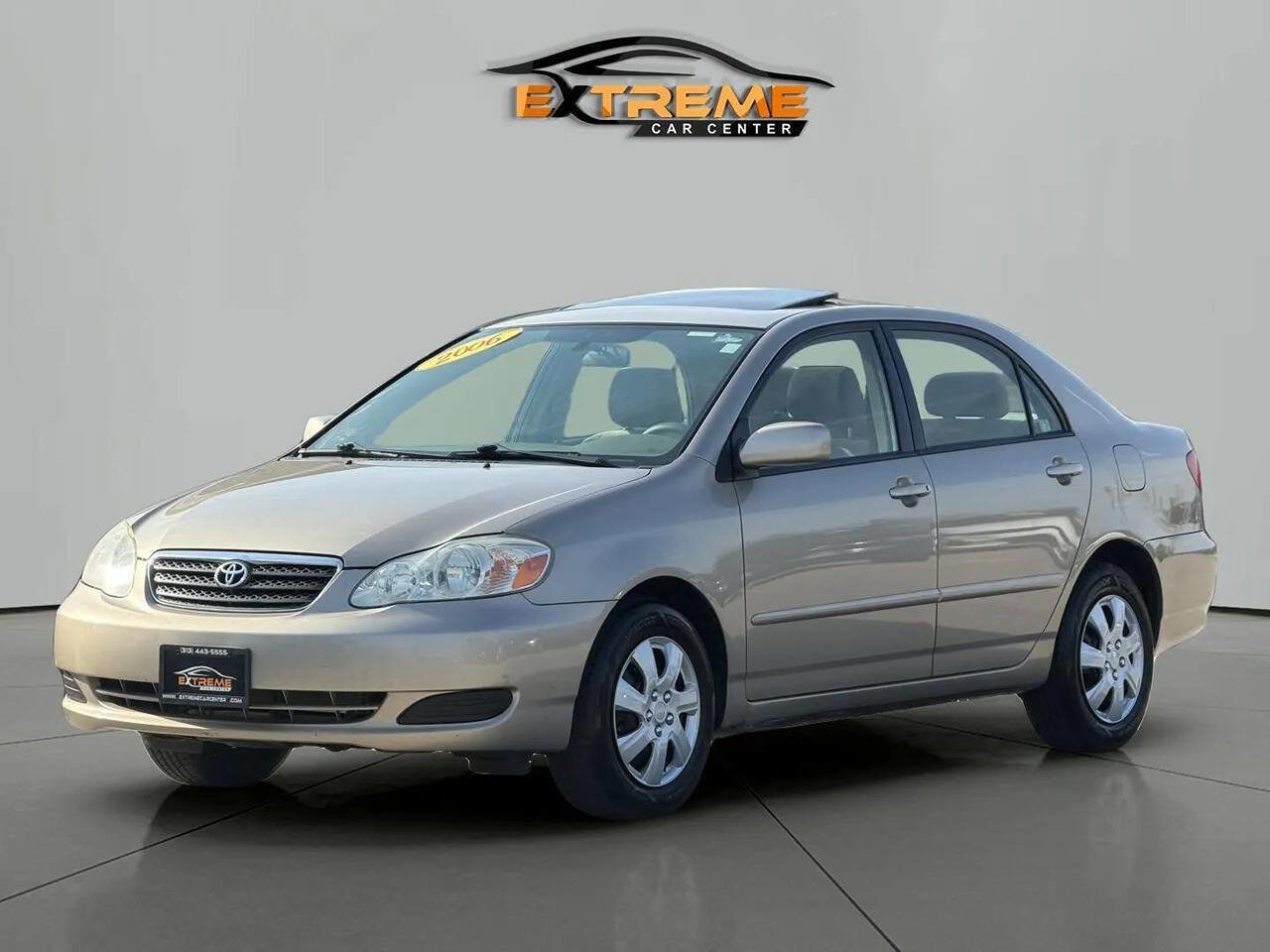 Used 2006 Toyota Corolla LE FWD image 2