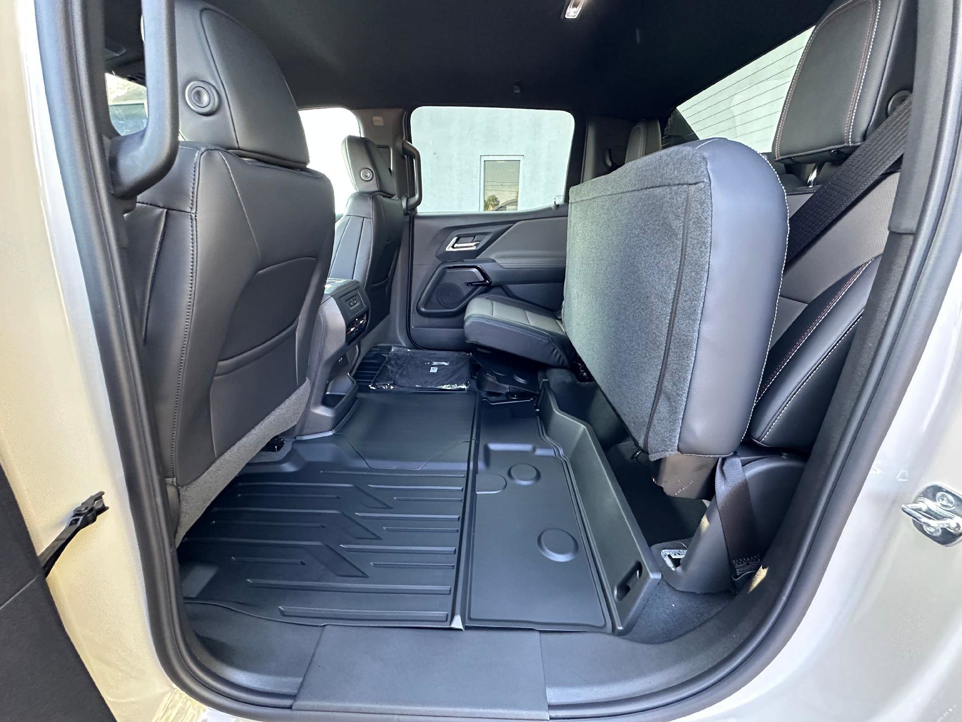 New 2026 Chevrolet Silverado EV Trail Boss w/ Plus Package image 30