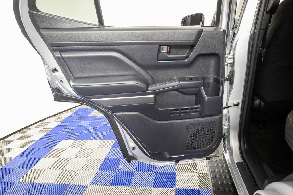 Used 2025 Toyota 4Runner SR5 image 14