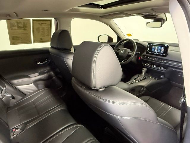 Used 2025 Honda HR-V EX-L image 42