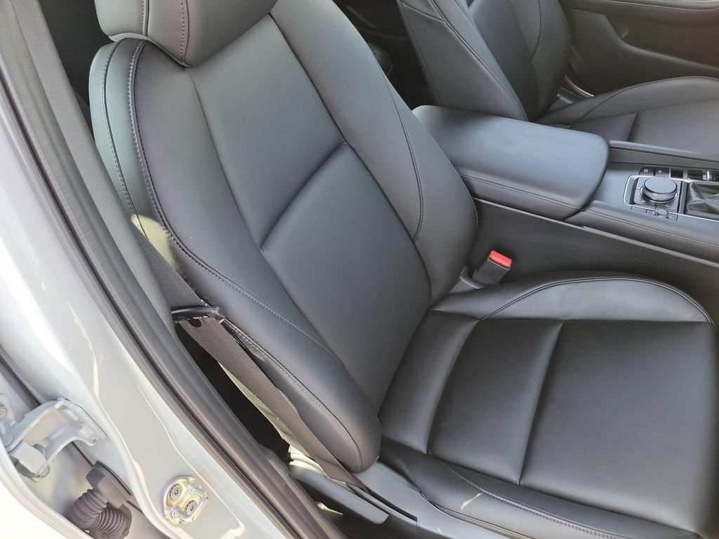Certified 2026 MAZDA MAZDA3 s Sport FWD image 19