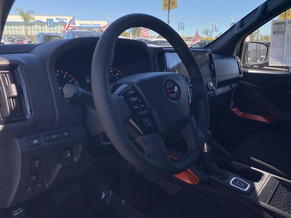 New 2026 Nissan Frontier PRO-4X w/ Pro-4x Convenience Package image 13