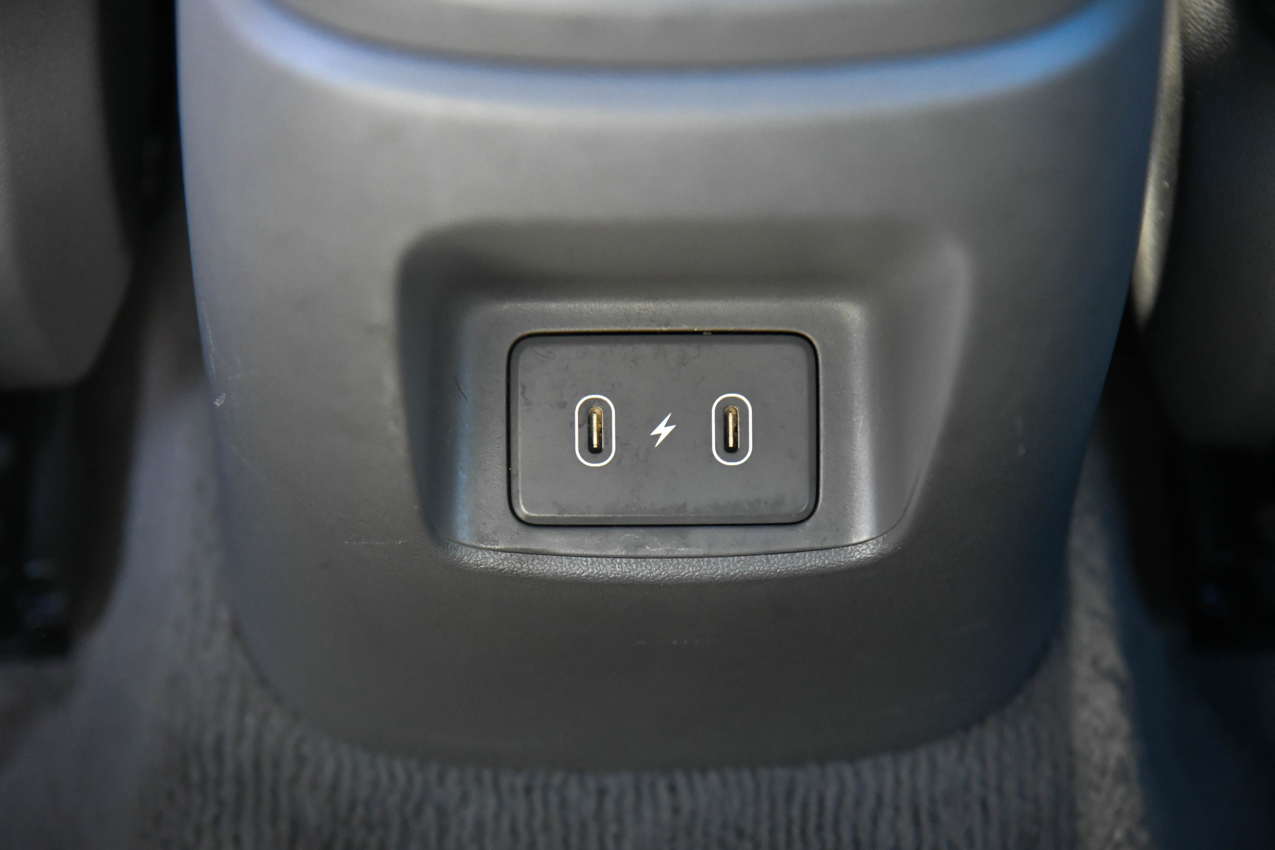 Used 2024 Hyundai Elantra SE FWD image 34