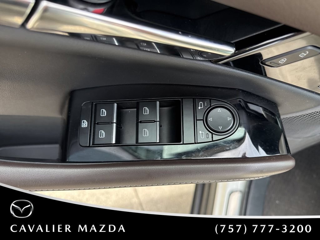 Certified 2025 MAZDA CX-30 2.5 Turbo w/ Premium Package AWD/4WD image 12