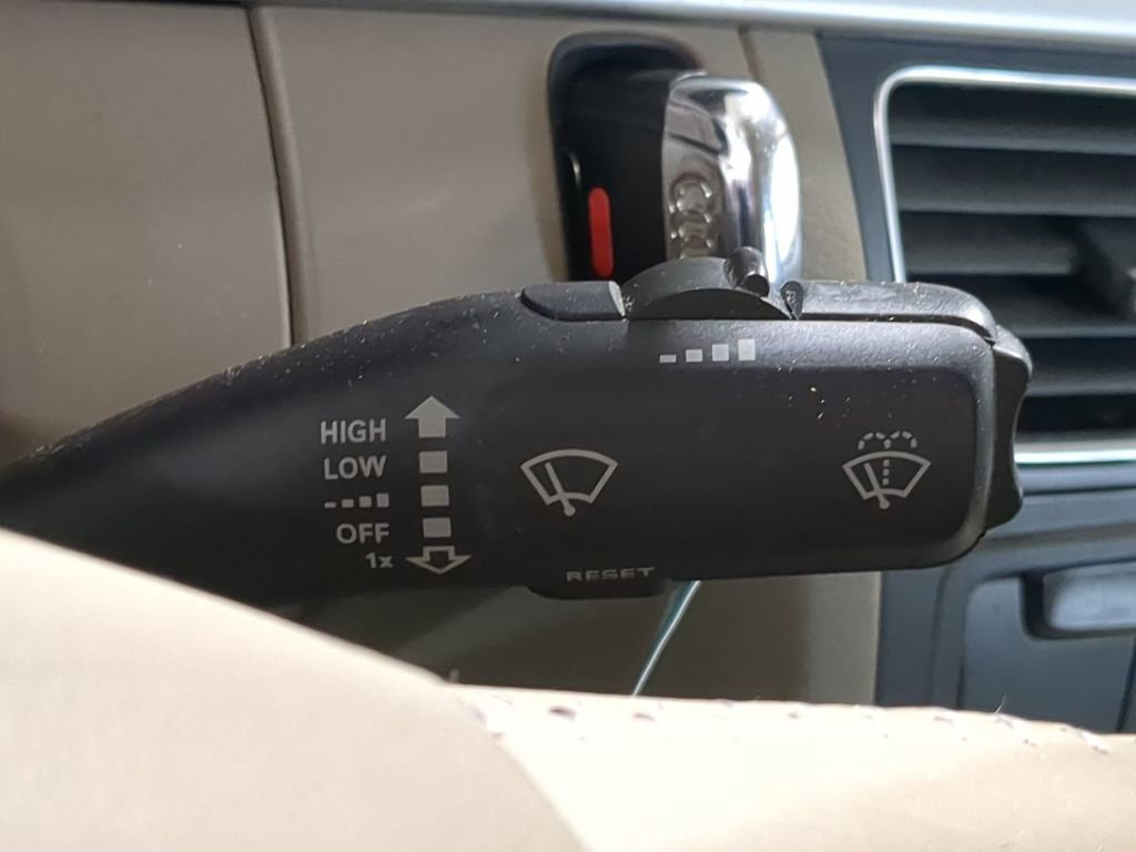 Used 2011 Audi A4 2.0T Prestige image 30