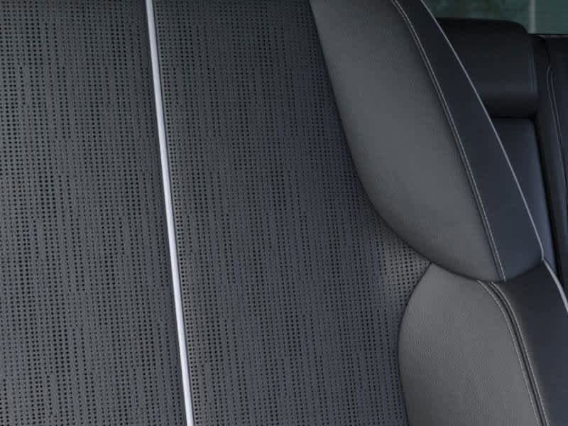 New 2025 Cadillac Optiq Luxury 2 image 35