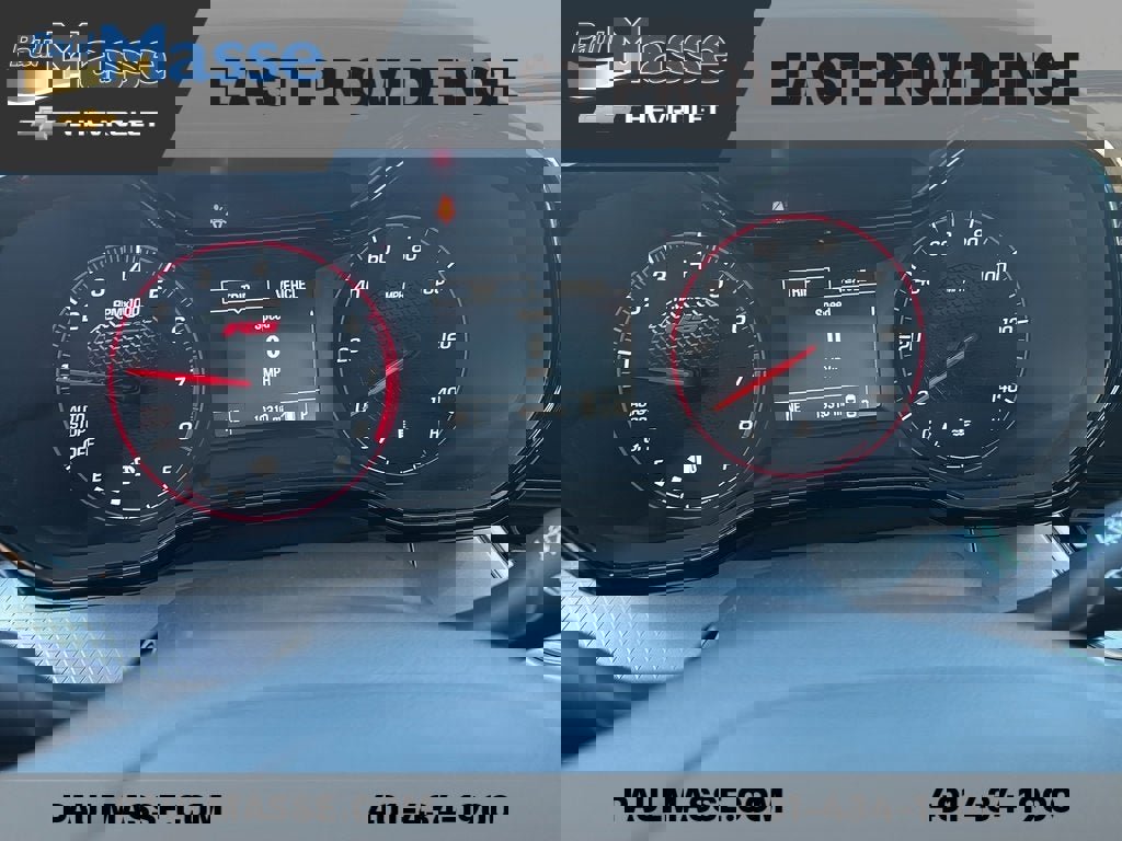 Certified 2024 Chevrolet Trax RS w/ Driver Confidence Package image 11