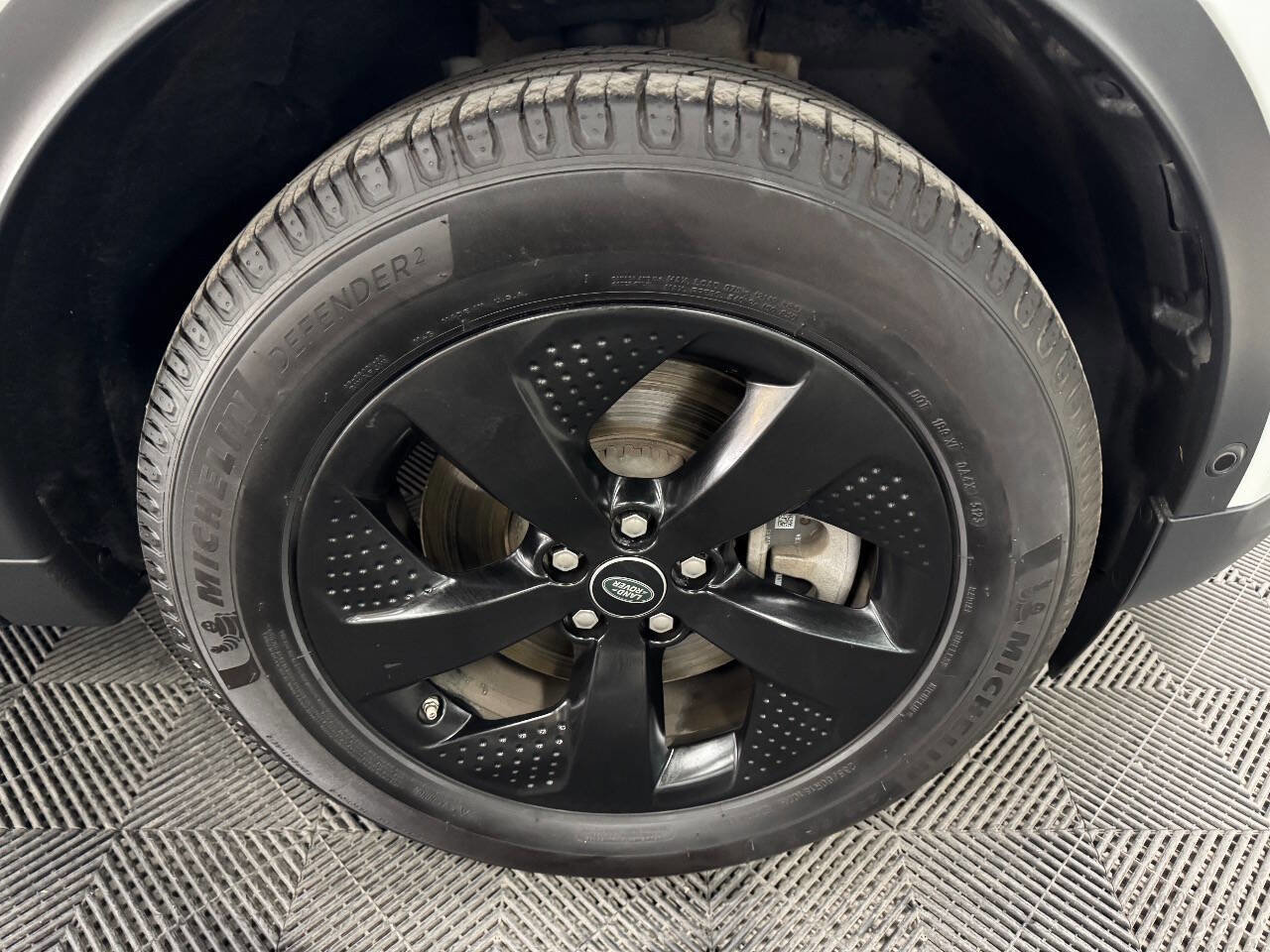 Used 2021 Land Rover Discovery Sport S image 18