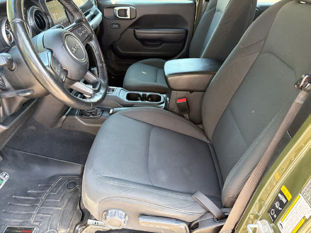 Used 2022 Jeep Gladiator Sport AWD/4WD image 9