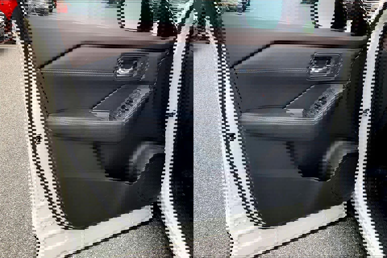 Used 2023 Nissan Rogue SL FWD image 21