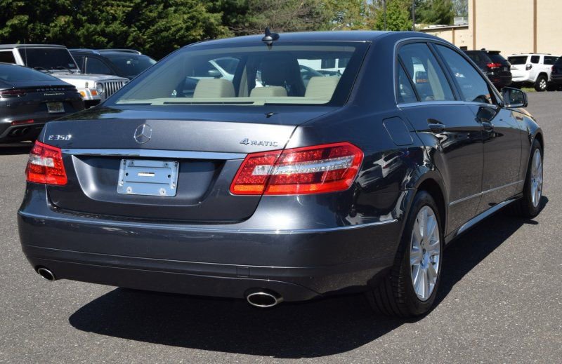 Used 2013 Mercedes-Benz E 350 4MATIC image 12