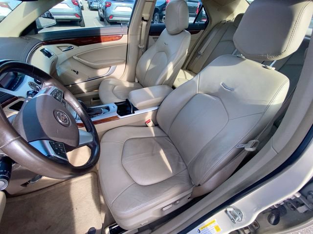 Used 2010 Cadillac CTS Luxury AWD/4WD image 5