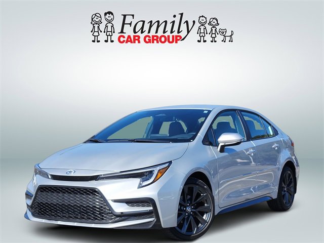 Certified 2025 Toyota Corolla SE w/ Convenience Package image 1