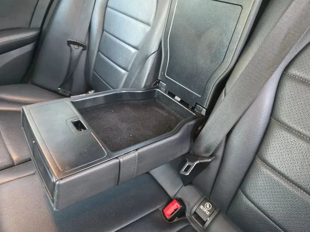 Used 2019 Mercedes-Benz C 300 Sedan image 42