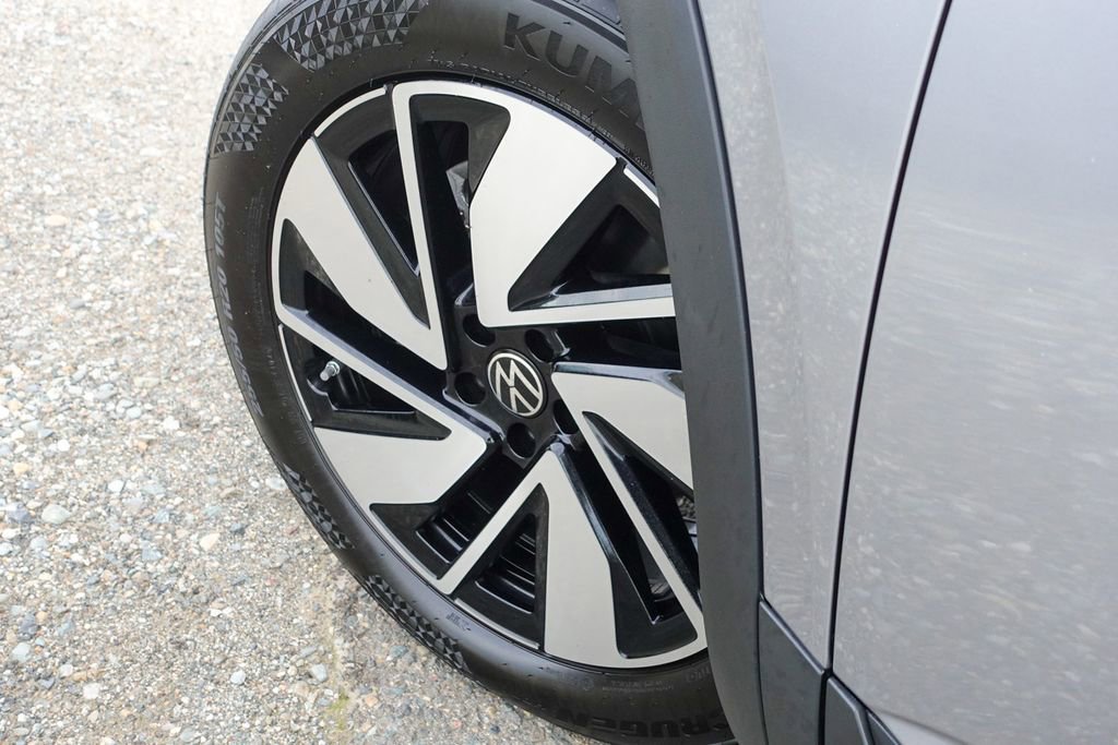 New 2026 Volkswagen Atlas SE image 11