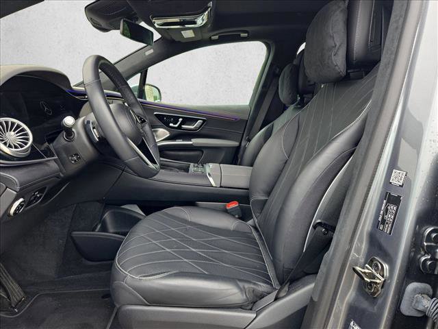 Used 2023 Mercedes-Benz EQS 580 4MATIC SUV image 15