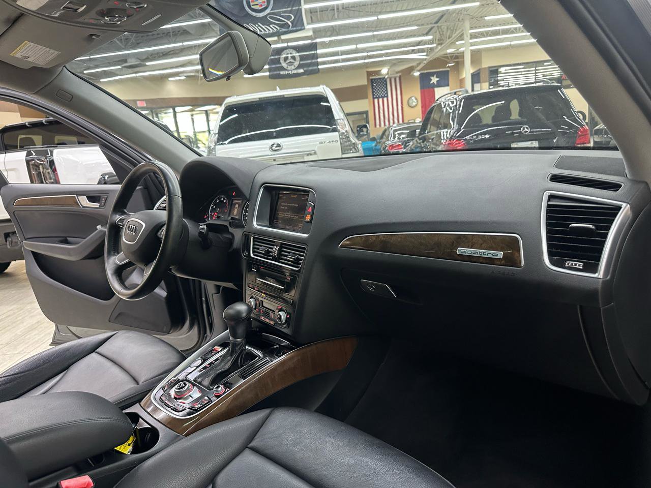 Used 2017 Audi Q5 2.0T Premium image 38