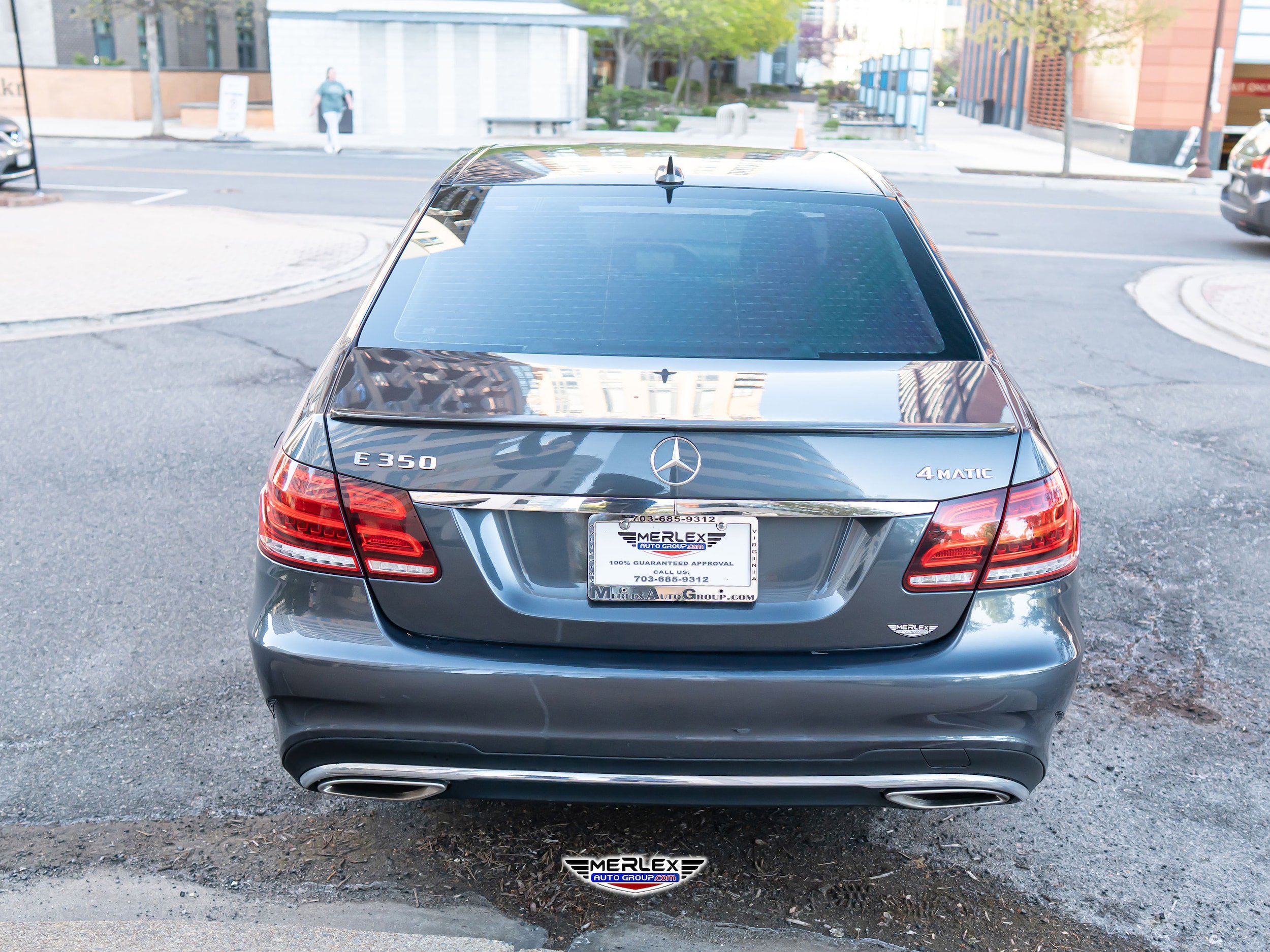 Used 2014 Mercedes-Benz E 350 4MATIC Sedan image 6