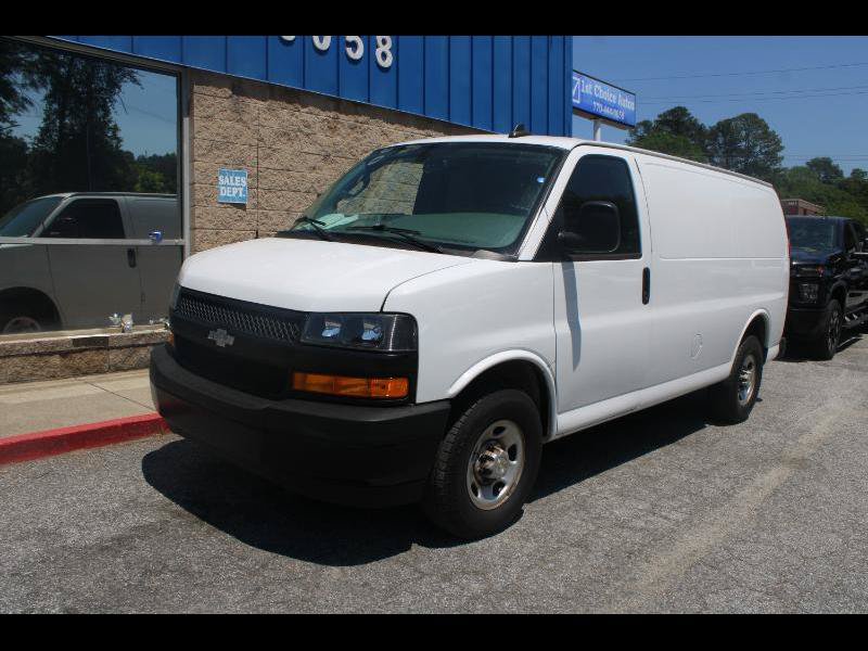 Used 2021 Chevrolet Express 2500 RWD image 3