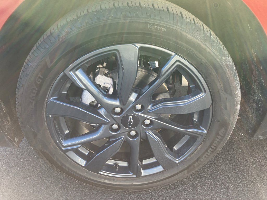 Used 2022 Chevrolet Equinox RS w/ LPO, Floor Liner Package image 13