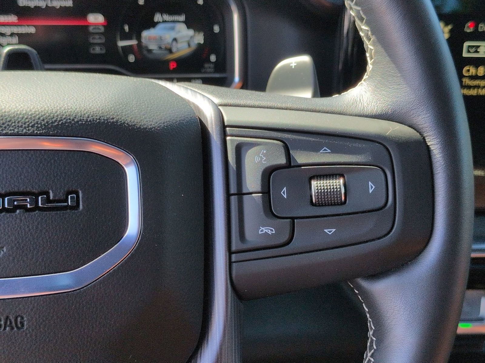 Used 2024 GMC Sierra 1500 Denali Ultimate AWD/4WD image 18