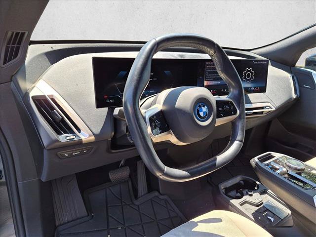 Certified 2024 BMW iX xDrive50 w/ Premium Package AWD/4WD image 10