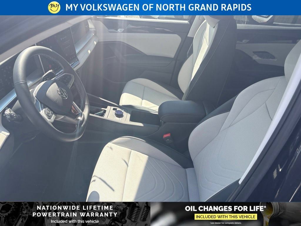 New 2026 Volkswagen Tiguan SE AWD/4WD image 7