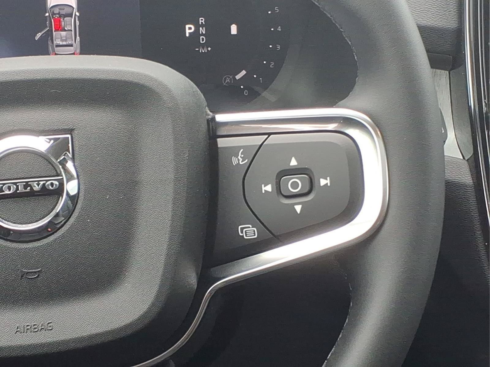 New 2026 Volvo XC40 B5 Plus w/ Climate Package AWD/4WD image 11